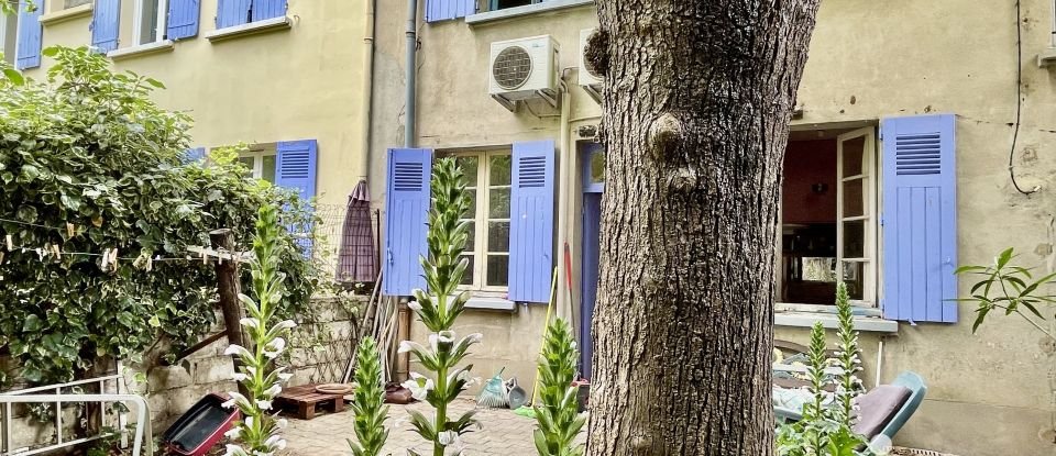 Apartment 4 rooms of 87 m² in Nîmes (30000)