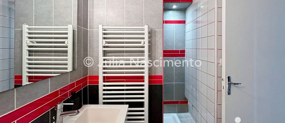 Appartement 5 pièces de 100 m² à Ivry-sur-Seine (94200)