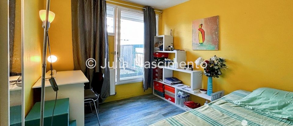 Appartement 5 pièces de 100 m² à Ivry-sur-Seine (94200)