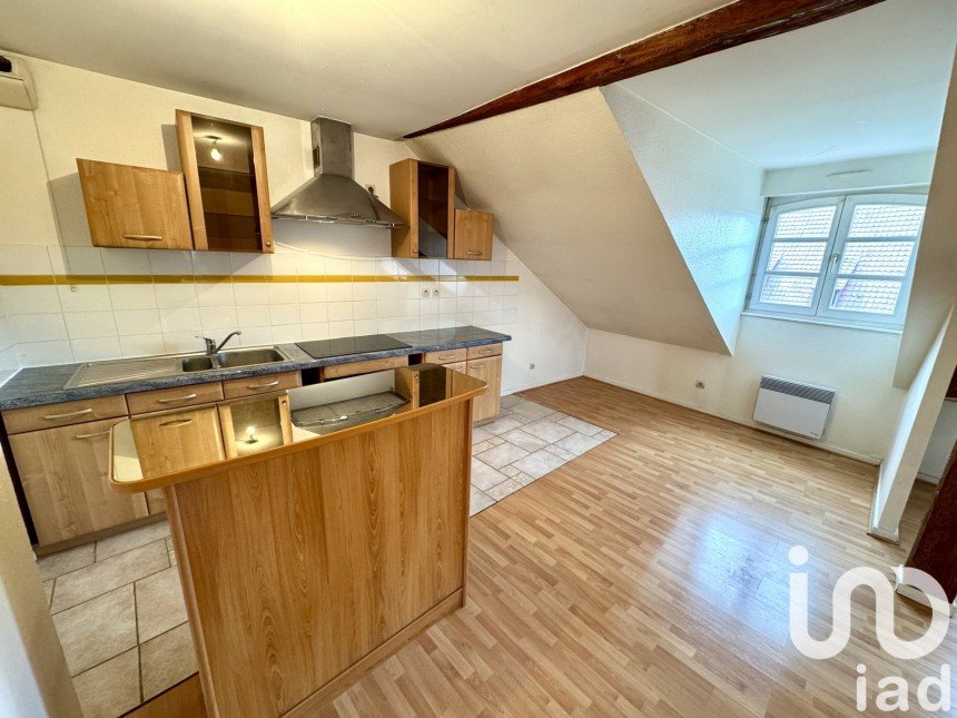 Apartment 3 rooms of 60 m² in Colmar (68000)