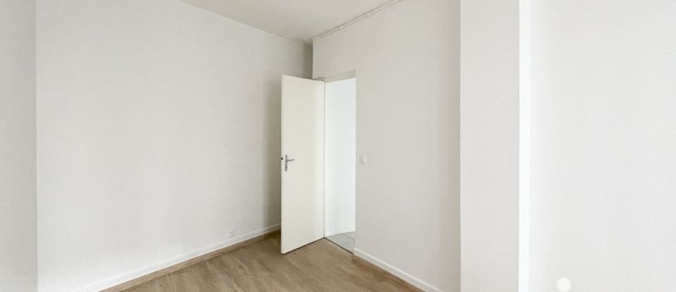 Appartement 2 pièces de 27 m² à Paris (75018)