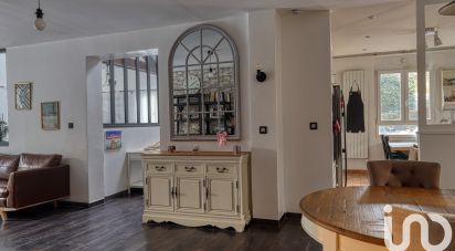 Maison 8 pièces de 205 m² à Bois-le-Roi (77590)