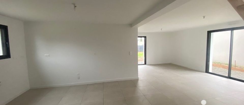 Maison 5 pièces de 113 m² à - (22400)