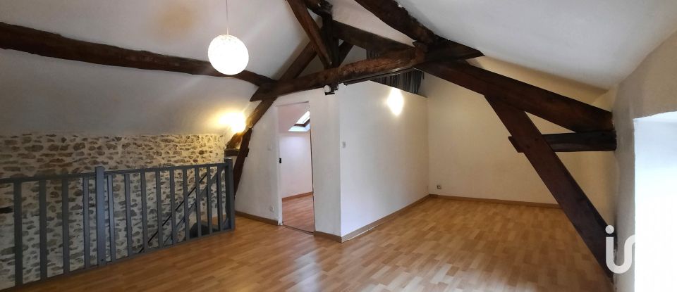 Appartement 3 pièces de 78 m² à Étréchy (91580)