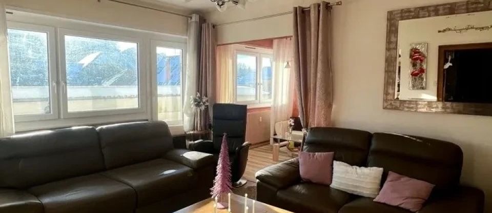 Appartement 4 pièces de 96 m² à Altkirch (68130)