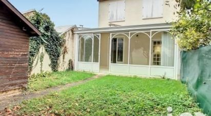 House 5 rooms of 71 m² in Saint-André-les-Vergers (10120)