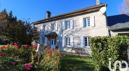 Traditional house 6 rooms of 165 m² in Saint-Bonnet-près-Bort (19200)