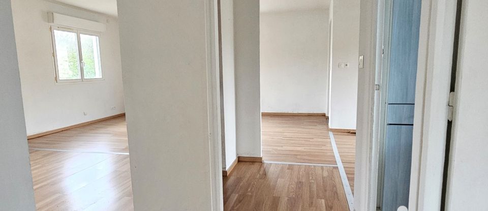 Maison 5 pièces de 83 m² à Lacanche (21230)