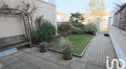 Triplex 5 pièces de 97 m² à Ézanville (95460)