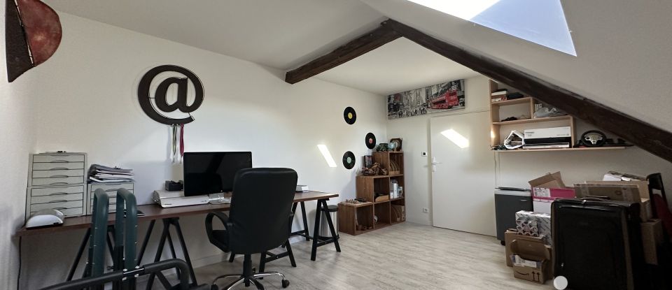 Longère 14 pièces de 339 m² à Cabanès (12800)