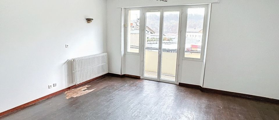 Appartement 4 pièces de 101 m² à - (01200)