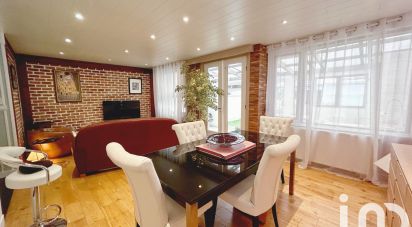 House 4 rooms of 93 m² in Lille (59000)