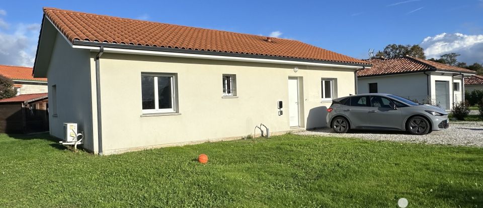 Maison 4 pièces de 87 m² à Orthevielle (40300)