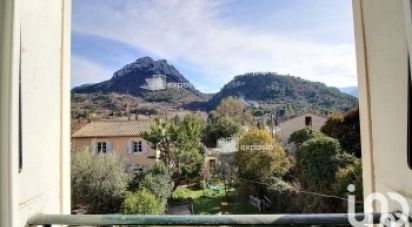 Maison de village 8 pièces de 163 m² à Buis-les-Baronnies (26170)