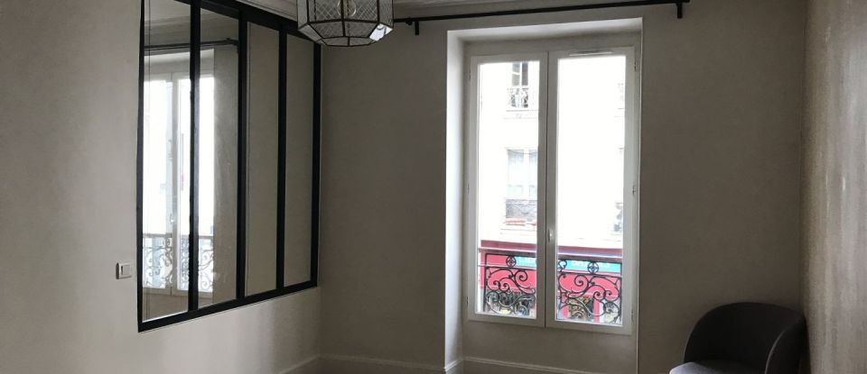 Appartement 3 pièces de 54 m² à Paris (75018)