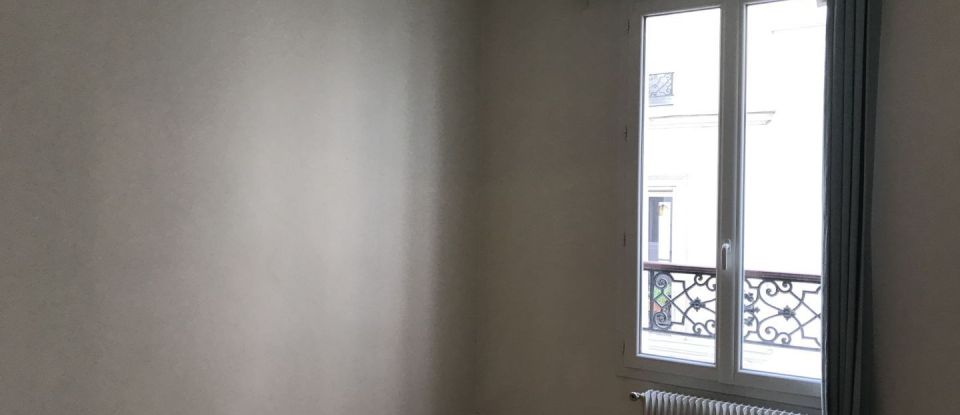 Appartement 3 pièces de 54 m² à Paris (75018)