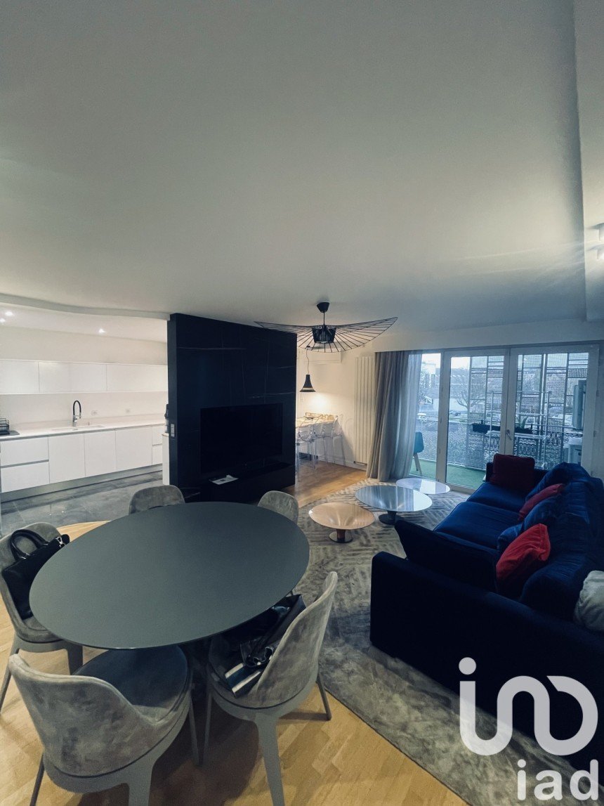 Apartment 6 rooms of 106 m² in Nanterre (92000)