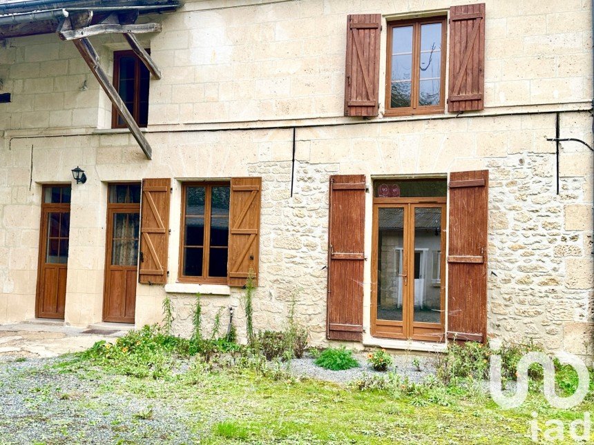 House 5 rooms of 130 m² in Crépy-en-Valois (60800)