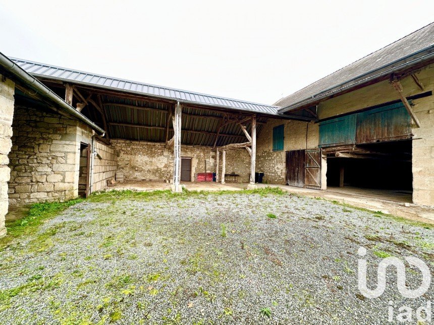 Grange 1 pièce de 142 m² à Fresnoy-la-Rivière (60127)