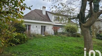 Maison traditionnelle 4 pièces de 161 m² à Lourdes (65100)