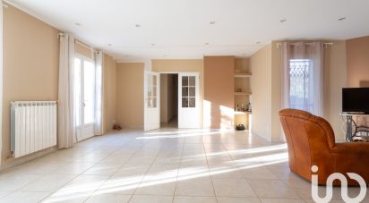 House 4 rooms of 105 m² in Saint-Geniès-de-Comolas (30150)