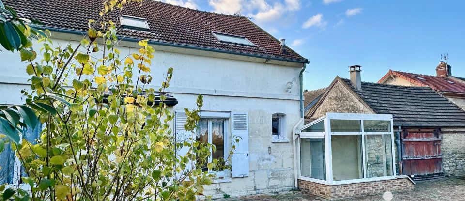 Maison 5 pièces de 210 m² à Verneuil-en-Halatte (60550)