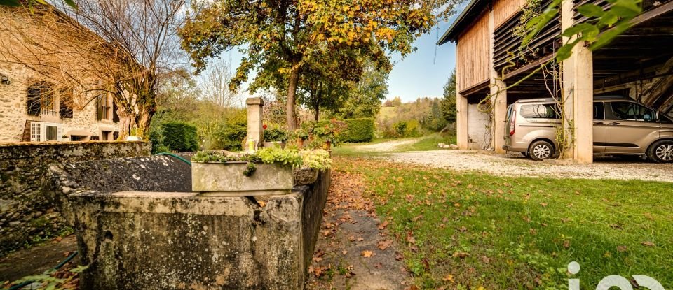 Maison 6 pièces de 130 m² à Saint-Sauveur (38160)