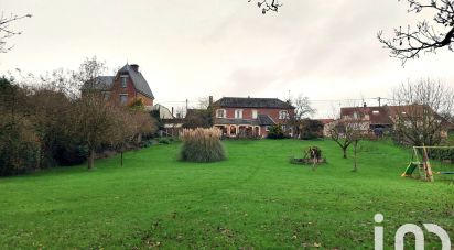 Maison 6 pièces de 176 m² à Cléry-sur-Somme (80200)