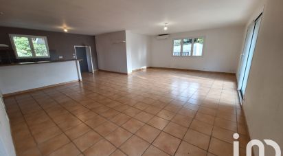 Maison 5 pièces de 121 m² à Lamothe-Montravel (24230)