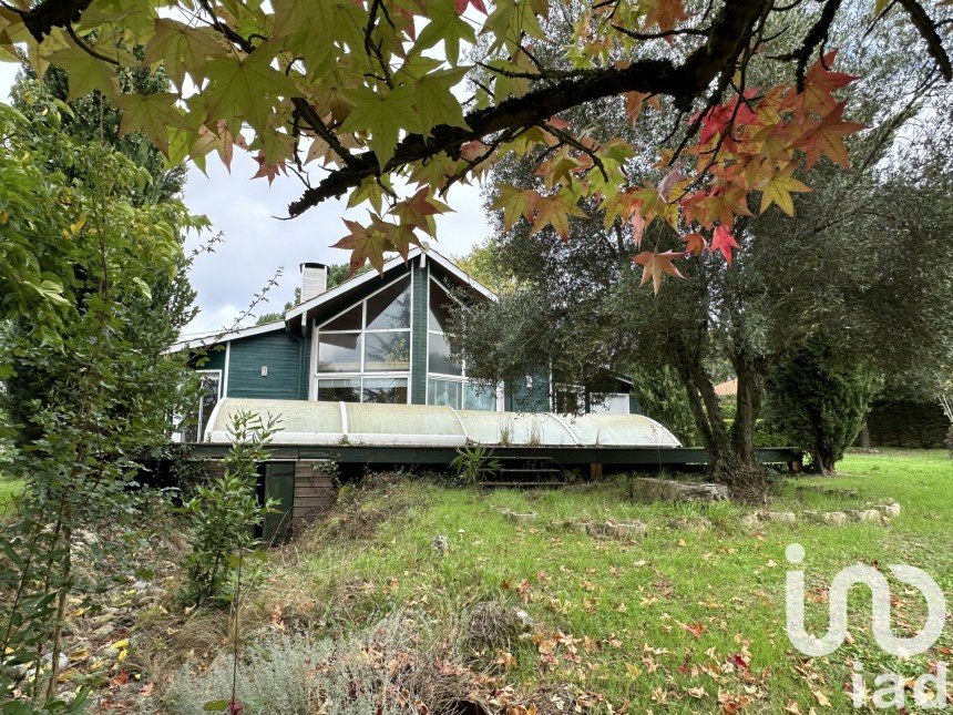 Maison d’architecte 4 pièces de 140 m² à Yvrac (33370)