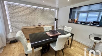 Maison 4 pièces de 93 m² à Lille (59000)