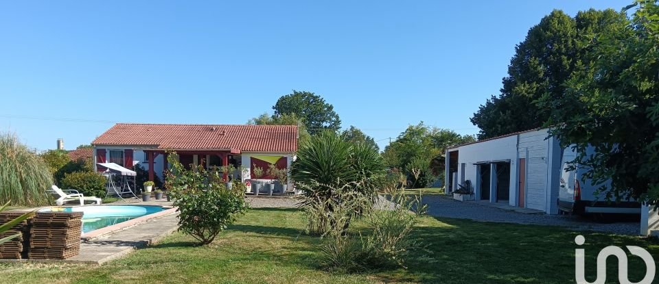 House 4 rooms of 80 m² in Villecomtal-sur-Arros (32730)