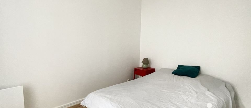 Appartement 2 pièces de 32 m² à Paris (75018)