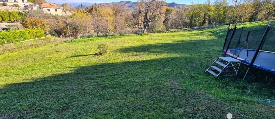 Maison traditionnelle 5 pièces de 135 m² à Saint-Lager-Bressac (07210)