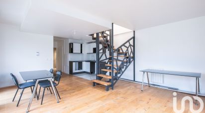 Duplex 3 rooms of 73 m² in Garches (92380)