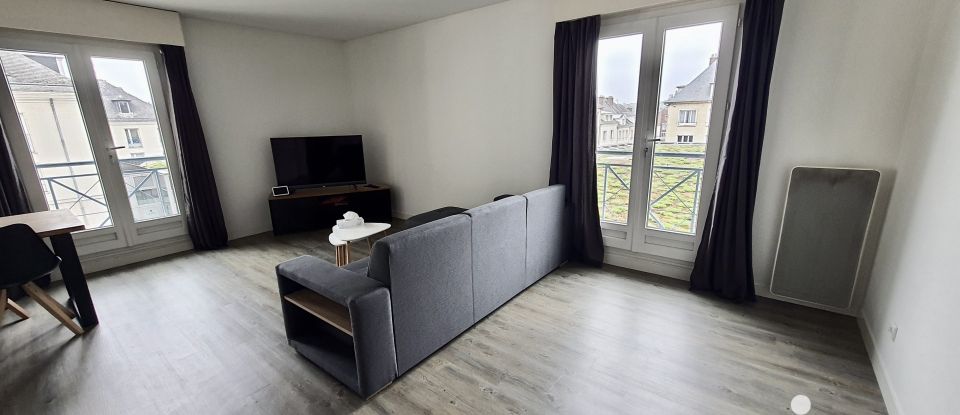 Appartement 5 pièces de 98 m² à Compiègne (60200)