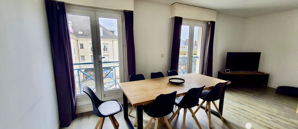 Appartement 5 pièces de 98 m² à Compiègne (60200)