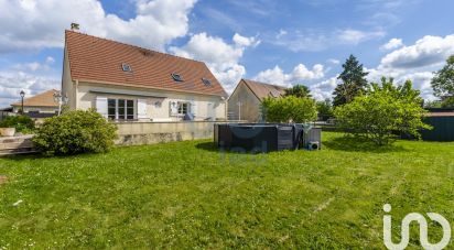 House 6 rooms of 145 m² in Auvernaux (91830)