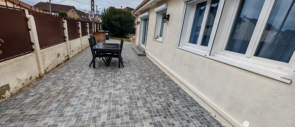 Maison traditionnelle 4 pièces de 90 m² à Mitry-Mory (77290)