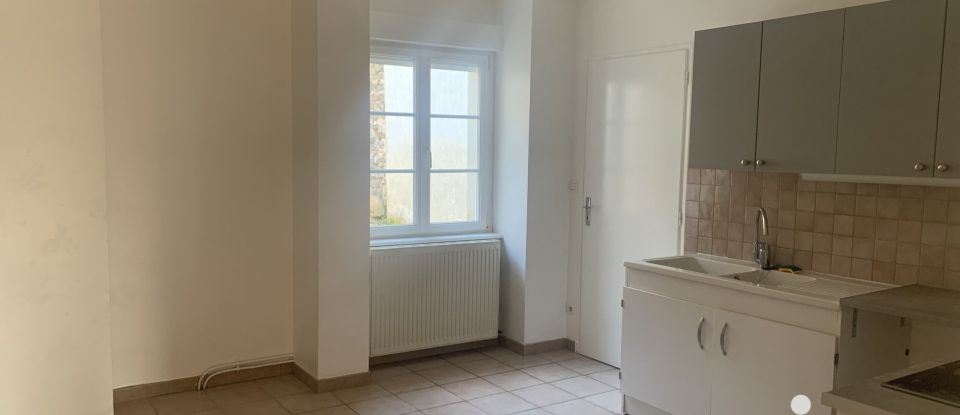 Town house 5 rooms of 153 m² in Fayl-Billot (52500)