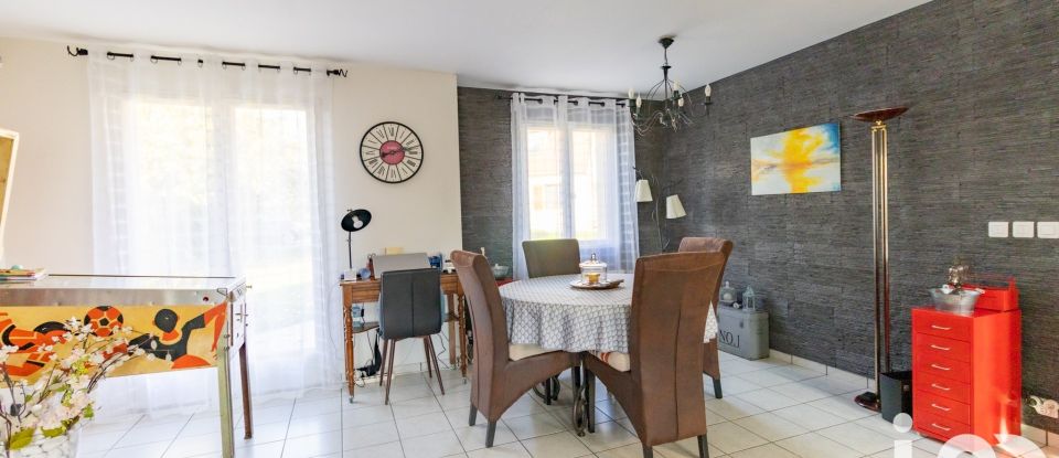 Maison 4 pièces de 87 m² à Gallardon (28320)