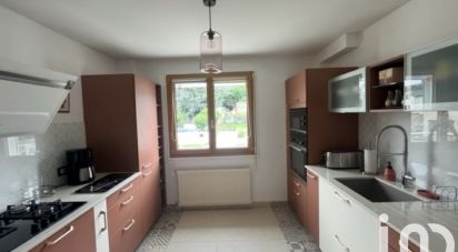 House 5 rooms of 150 m² in - (14500)