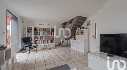 House 5 rooms of 95 m² in Vémars (95470)