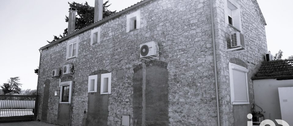 Mas 10 rooms of 216 m² in Donzère (26290)