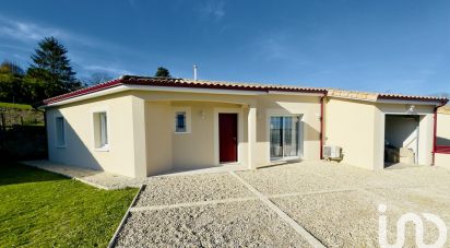 Maison 5 pièces de 90 m² à Val des Vignes (16250)