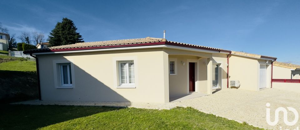 Maison 5 pièces de 90 m² à Val des Vignes (16250)