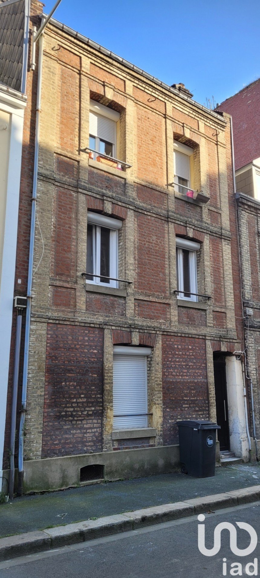 Building in Le Havre (76600) of 130 m²