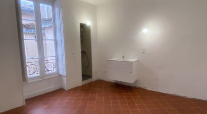 Appartement 3 pièces de 60 m² à Nîmes (30900)