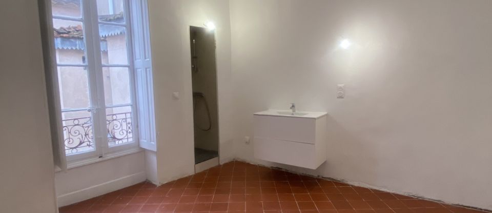 Apartment 3 rooms of 60 m² in Nîmes (30900)