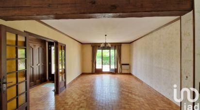 Traditional house 6 rooms of 145 m² in Survilliers (95470)